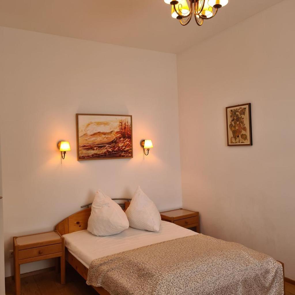 Villa Musik - Historical Apartments In บาเดน ภายนอก รูปภาพ